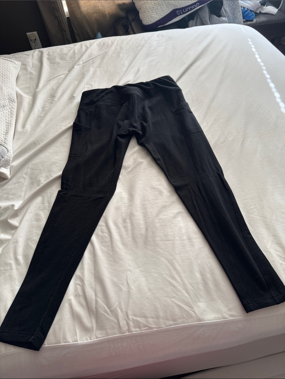 Woolx- “Piper” Pocket Leggings, Large Petite. Gently Used Condition. - Picture 3 of 5